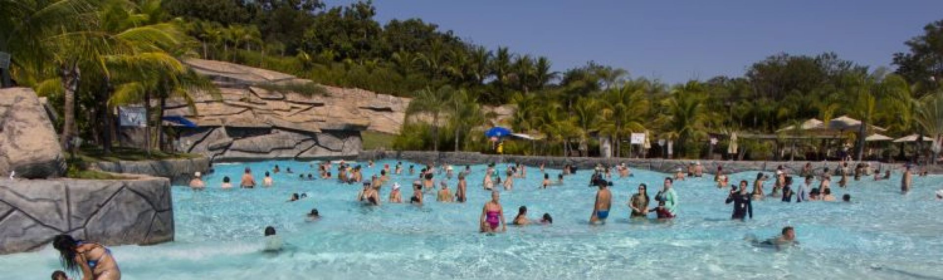 Turismo em Goiás: Conheça a Praia do Cerrado, no Hot Park