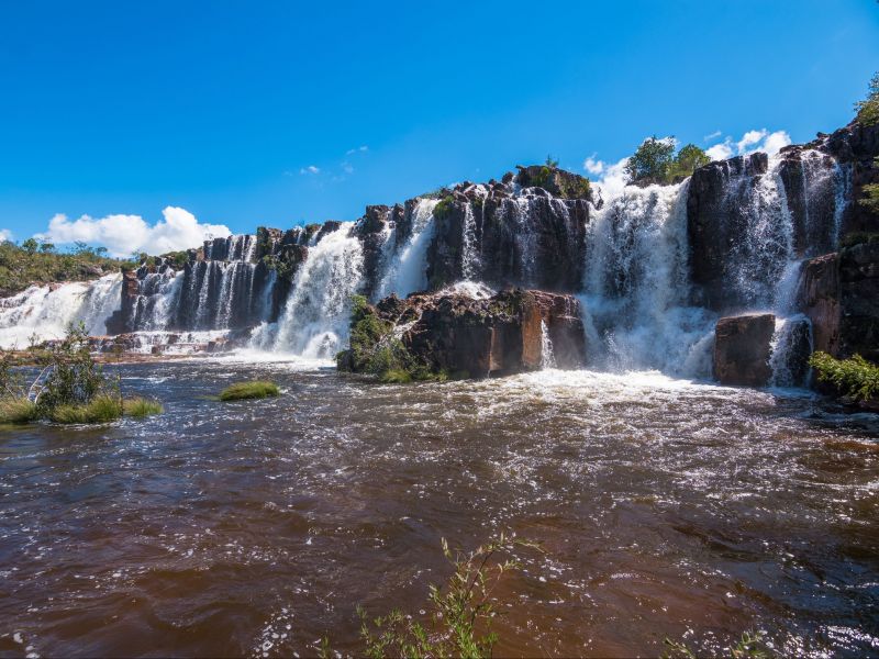 cachoeira na Chapada dos Veadeiros, em Goiás