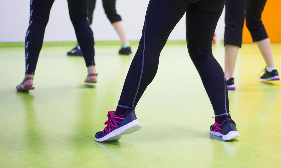 Saiba tudo sobre a Zumba, a dança latina que ajuda a cuidar da saúde