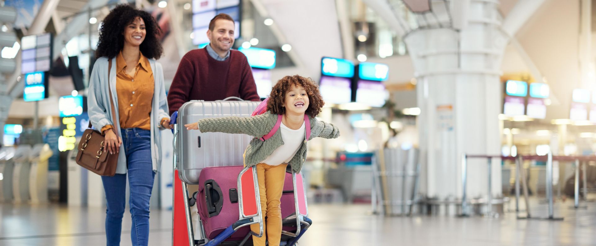 Viagem de avião: guia completo com tudo o que você precisa saber antes de curtir seu passeio
